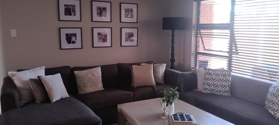 3 Bedroom Property for Sale in Langenhovenpark Free State